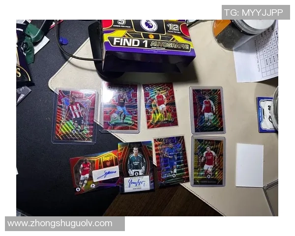 全新设计足球球星卡系列揭秘 球迷收藏与投资双重价值探索