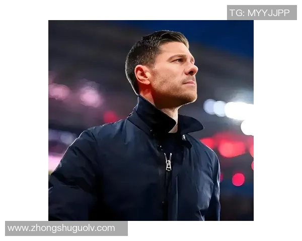 足球场上的十大低级失误球员盘点 这些糟糕时刻令人唏嘘