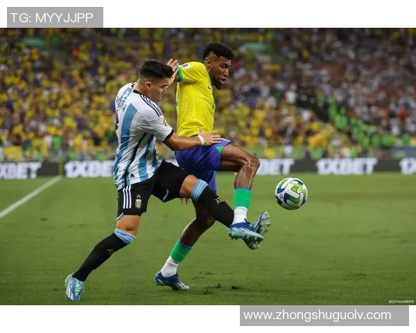 足球球星高清视频展现赛场英姿与无限帅气瞬间魅力